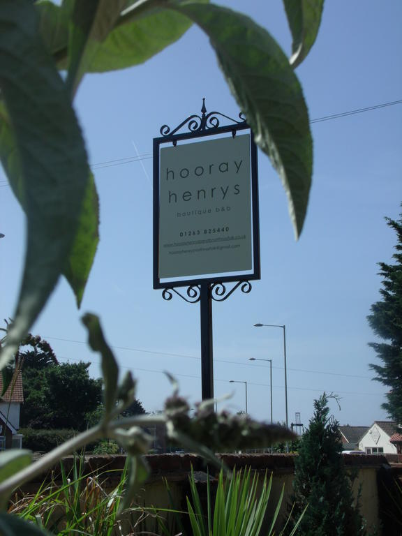 シェリンガム Hooray Henrys Bed & Breakfast エクステリア 写真