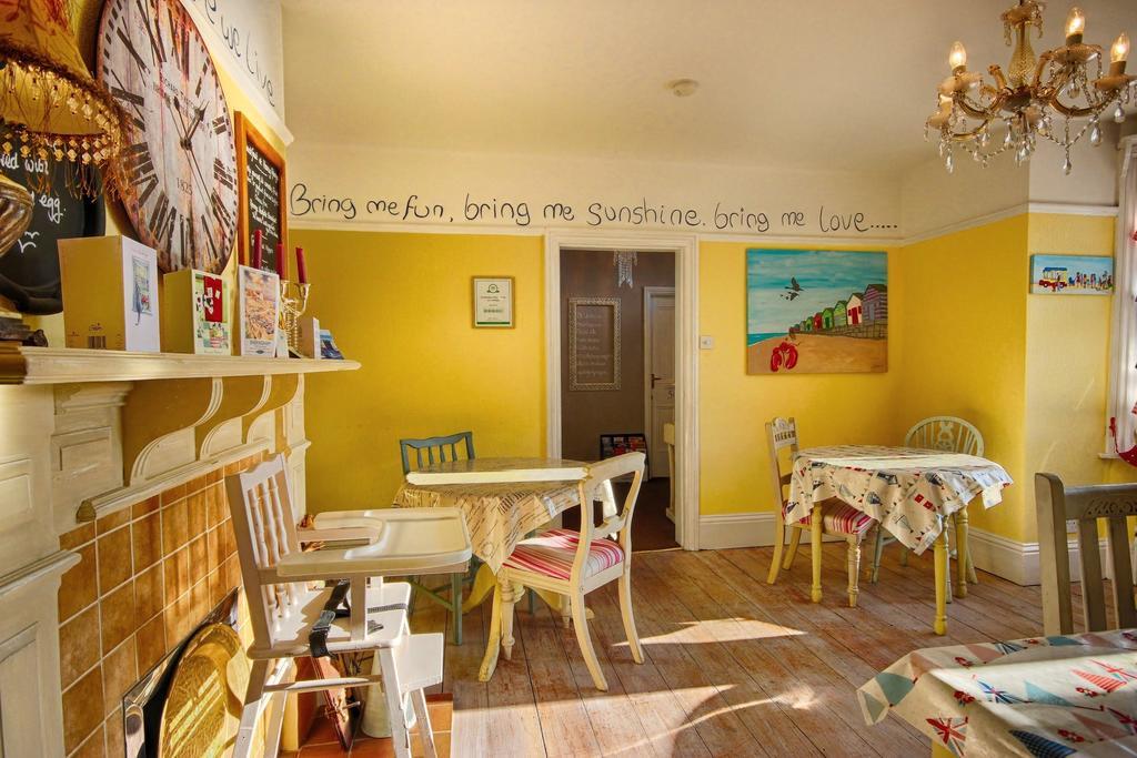 シェリンガム Hooray Henrys Bed & Breakfast エクステリア 写真
