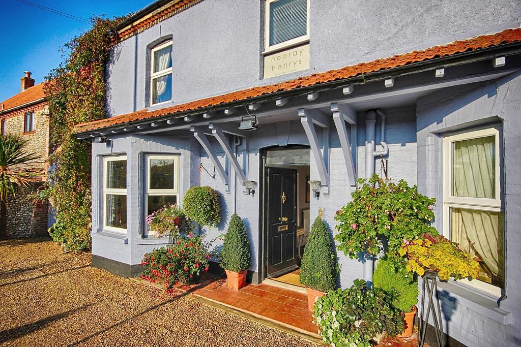 シェリンガム Hooray Henrys Bed & Breakfast エクステリア 写真