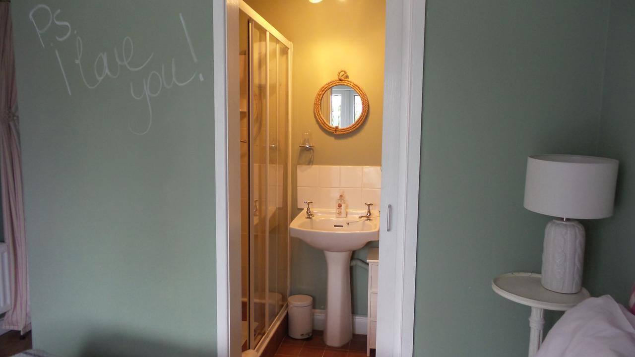 シェリンガム Hooray Henrys Bed & Breakfast エクステリア 写真